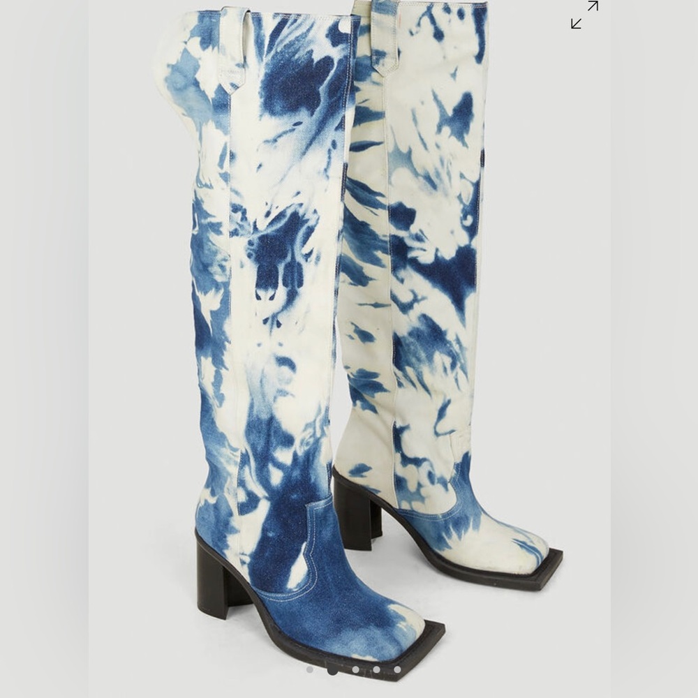 NIB NINAMOUNAH Howling High Heel Boots